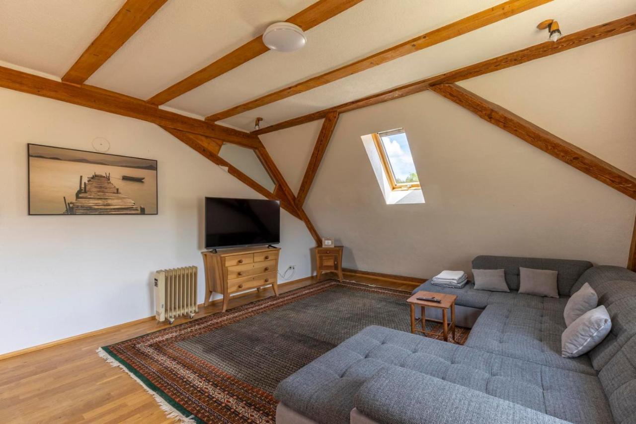 Bio Hofgut Wiggenweiler Apartment Bermatingen Bagian luar foto